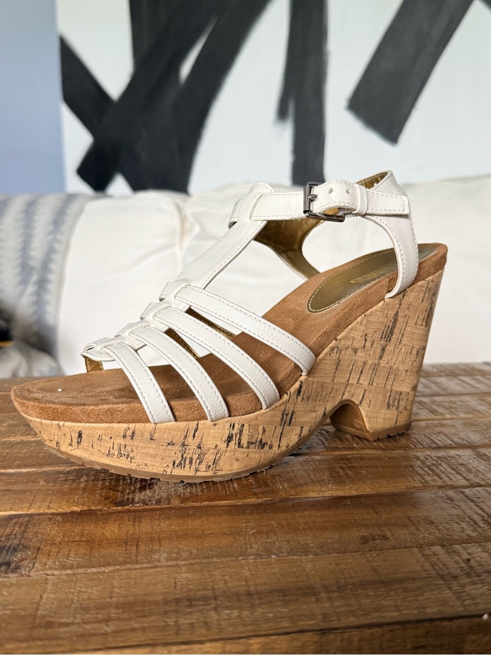 Chaps White Strappy T‑Bar Sandals for Women